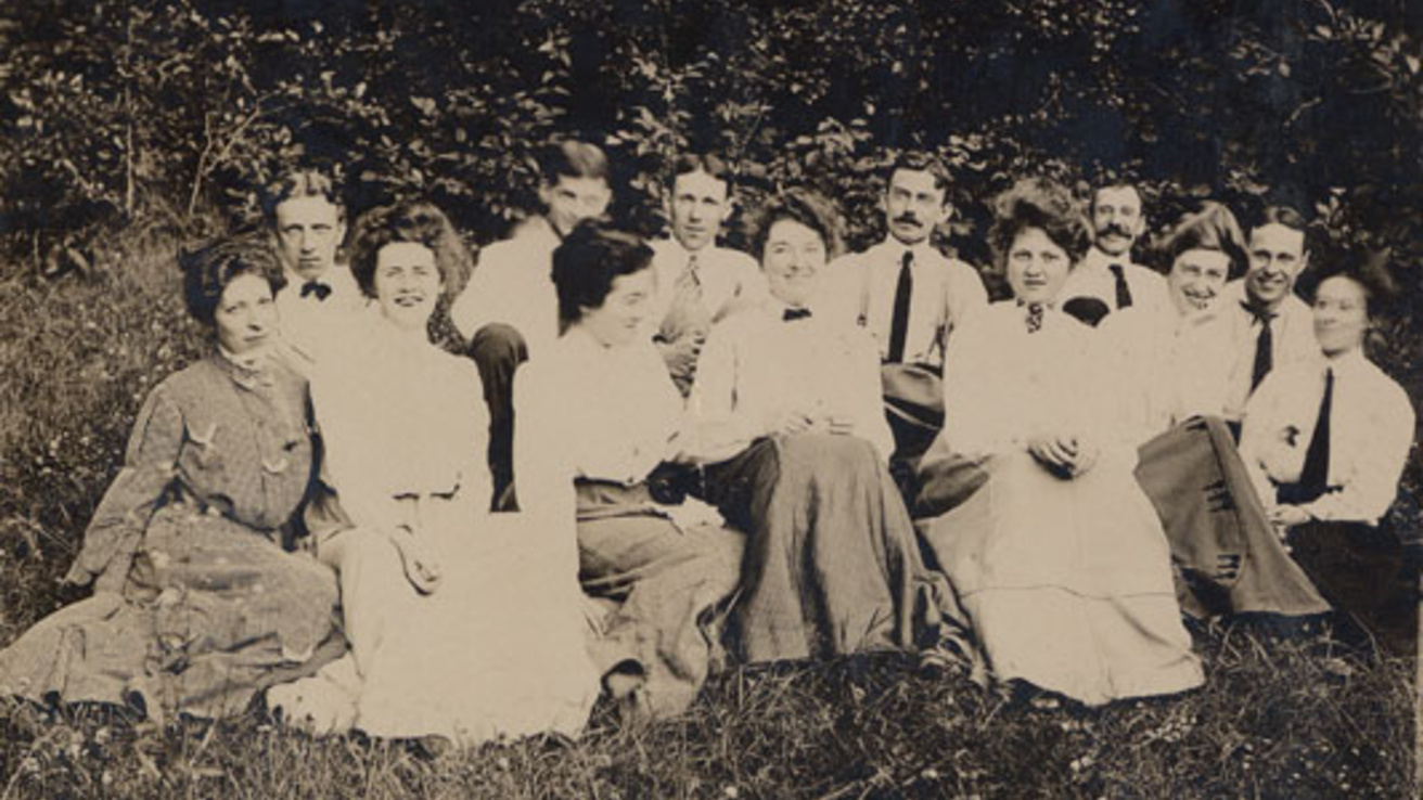 Another group shot. Belanski is in the back row, fourth person from the left